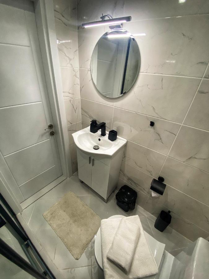 Emma'S Sweet Apartment - Close To Varna Centre Ngoại thất bức ảnh