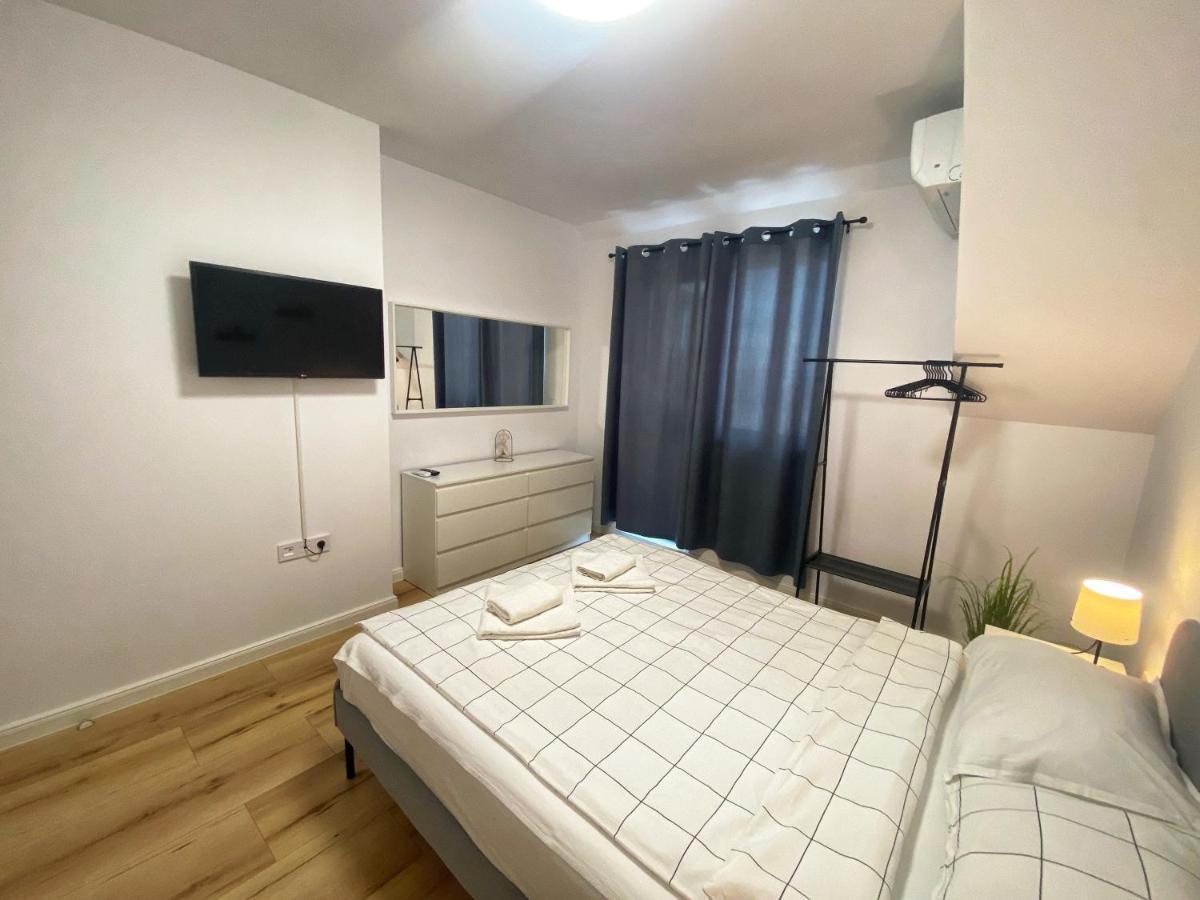 Emma'S Sweet Apartment - Close To Varna Centre Ngoại thất bức ảnh