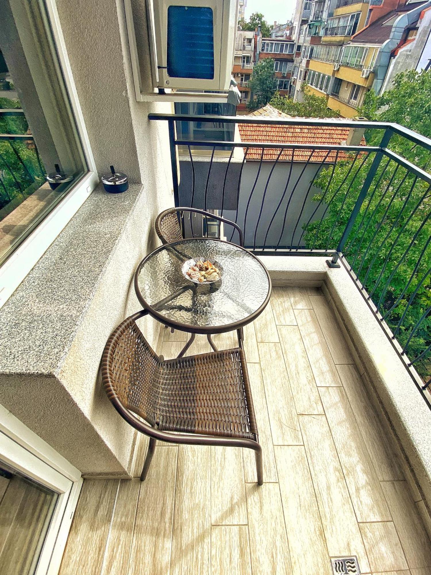 Emma'S Sweet Apartment - Close To Varna Centre Ngoại thất bức ảnh